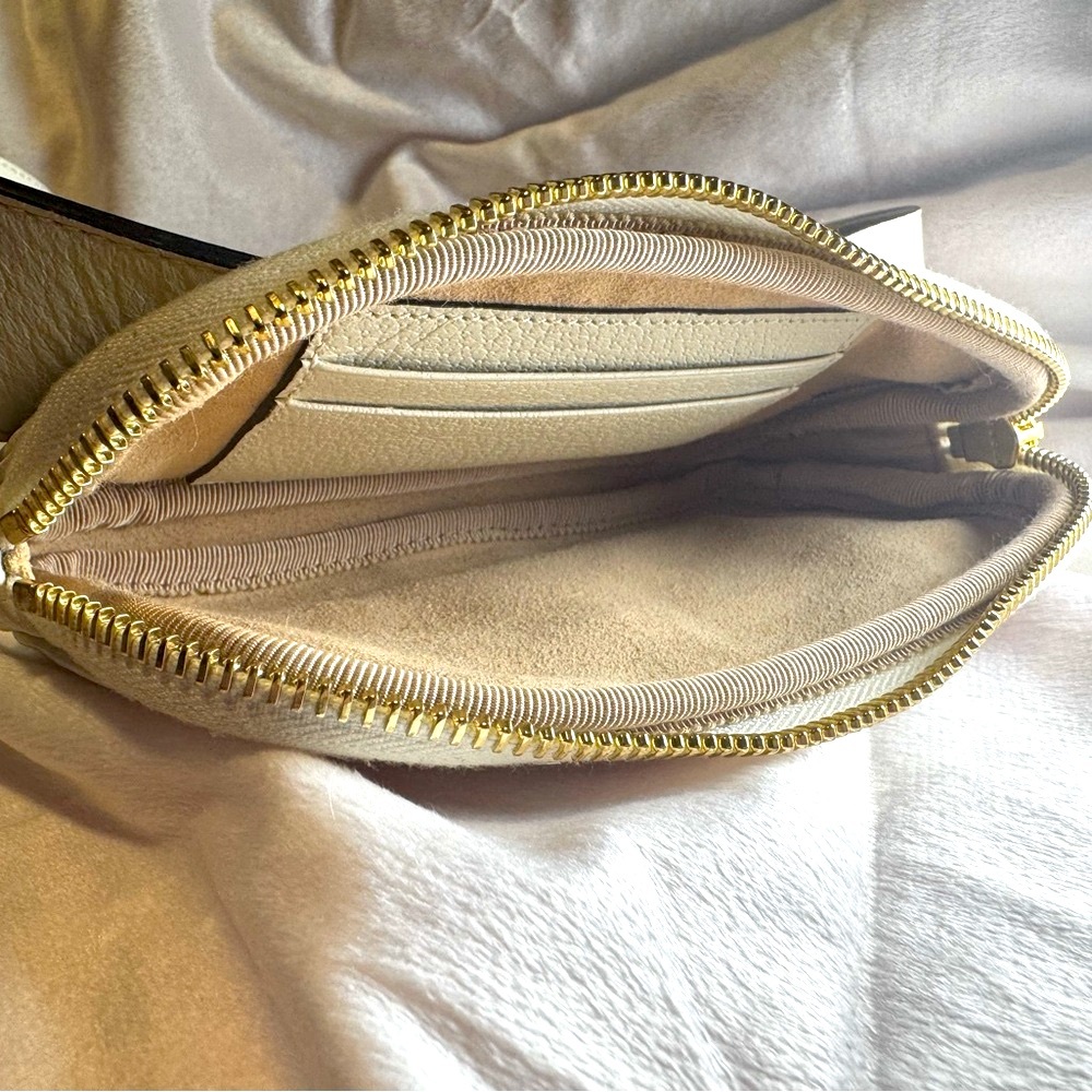 Gucci Crossbody Belt Bag Ophidia Calfskin Mystic White Pristine Luxury Rare COA - Picture 3 of 14